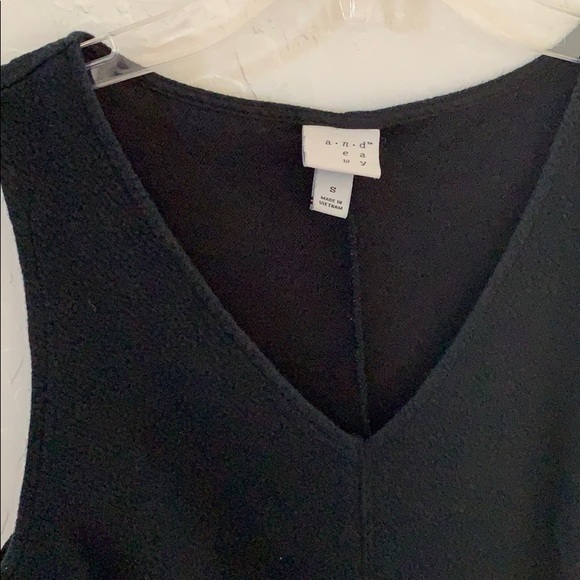 Worn once - Picture 2 of 2